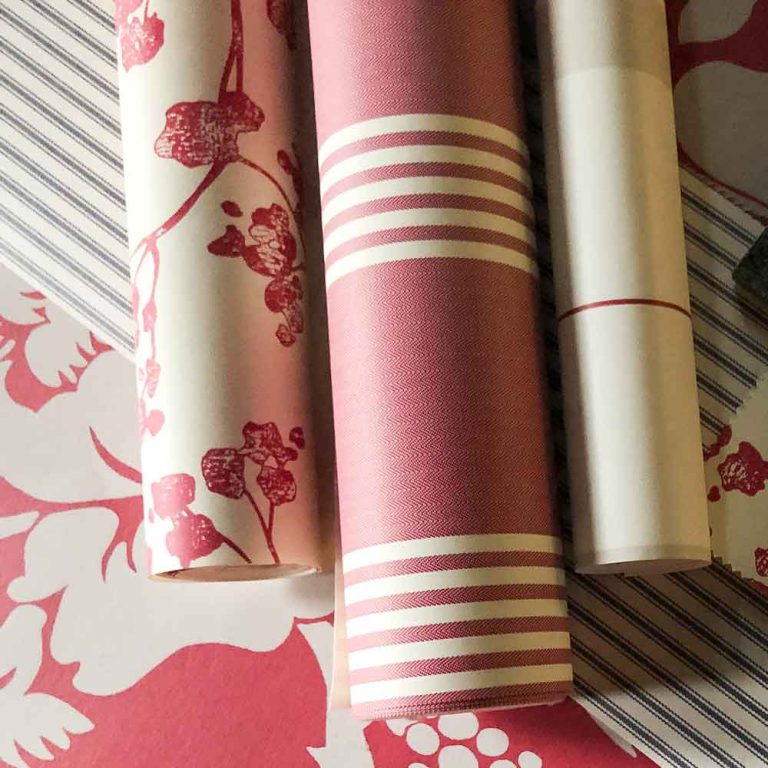 Striped wallpaper